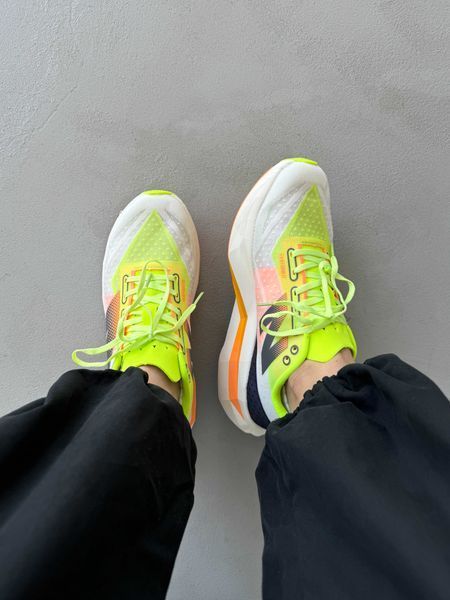 Кросівки New Balance Fuelcell Supercomp Elite V4 17410-Мультиколір-36 фото