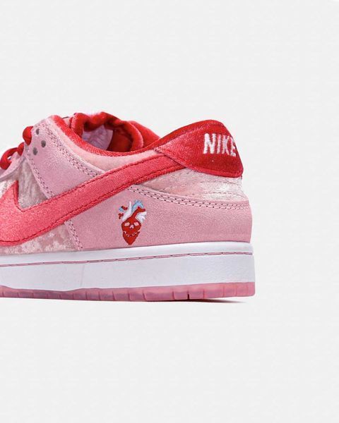 Кросівки Nike SB Dunk Low Strangelove 07998-Рожевий-36 фото