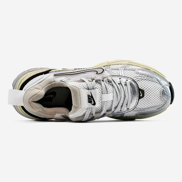 Кросівки Nike Runtekk Summit White Metalic Silver 12726-Сріблястий-36 фото