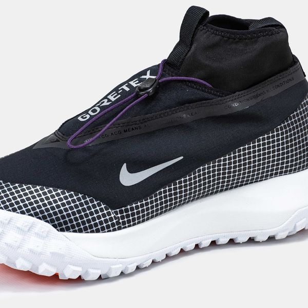 Кросівки Nike ACG Mountain Fly Gore-Tex Black White 10345-Чорний-36 фото